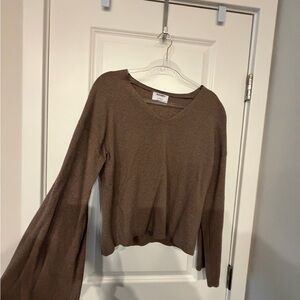Old Navy Taupe V-Neck Sweater